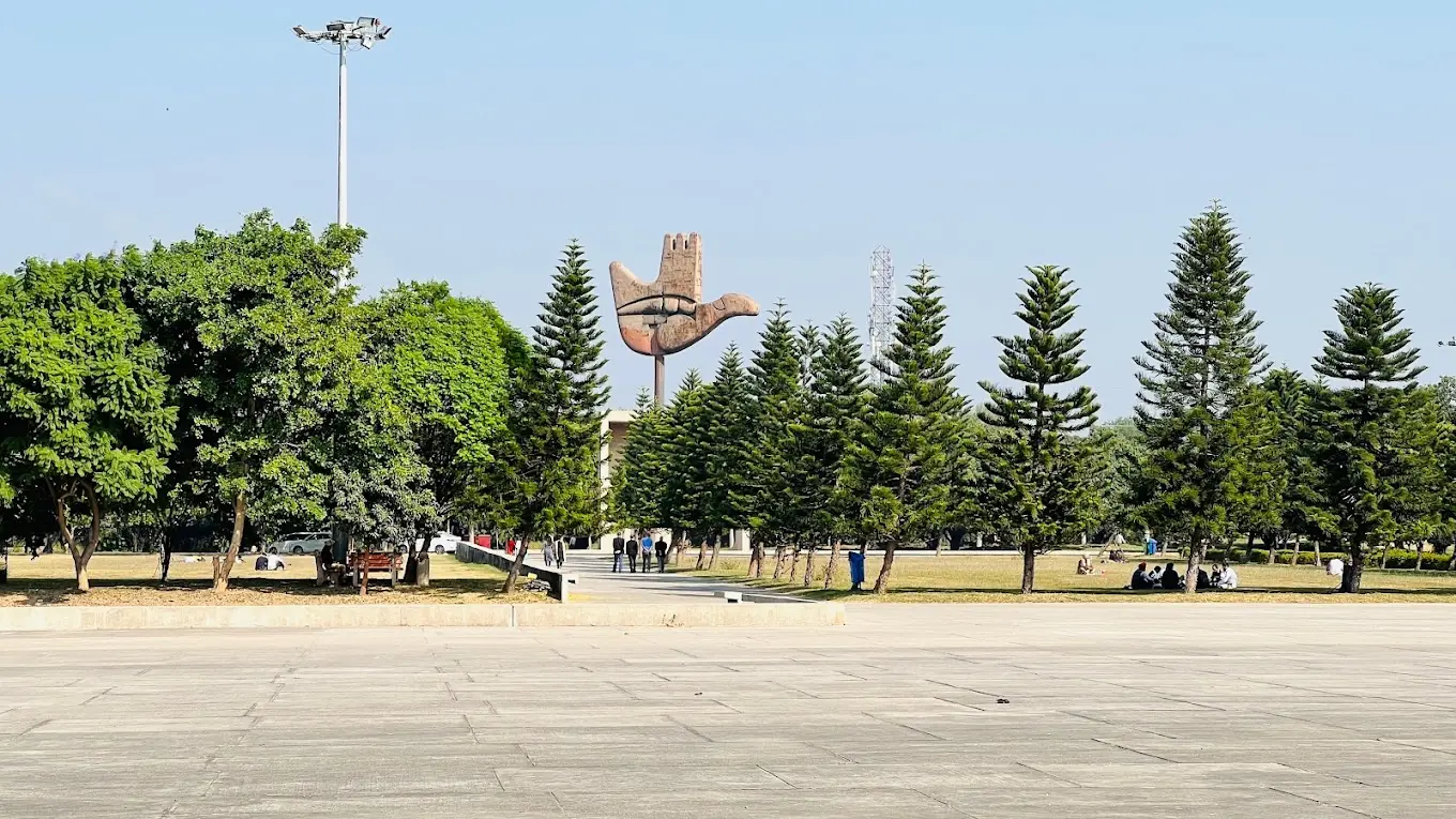 Open Hand Monument